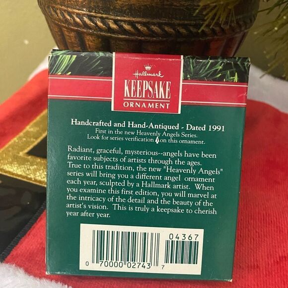 Hallmark Heavenly Angels Collectors 1991 - Picture 3 of 6